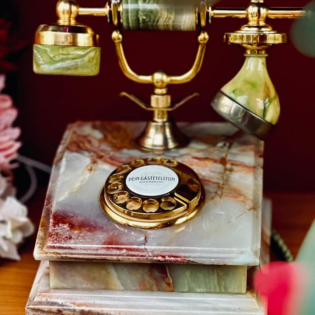 Red Nobly Marmortelefon für Hochzeit udio Gästebuch Marmor Digitales Gästebuch Hochzeitstelefon Gästebuch telefon Telefongästebuch Gästebuchidee hochzeit, telefon gästebuch, fotobox alternative videofon video-gaestebuch videogastebuch video-gästebuch videogästebuch videogaestebuch video-gaestebuch deinvideofon gästebuchvideo