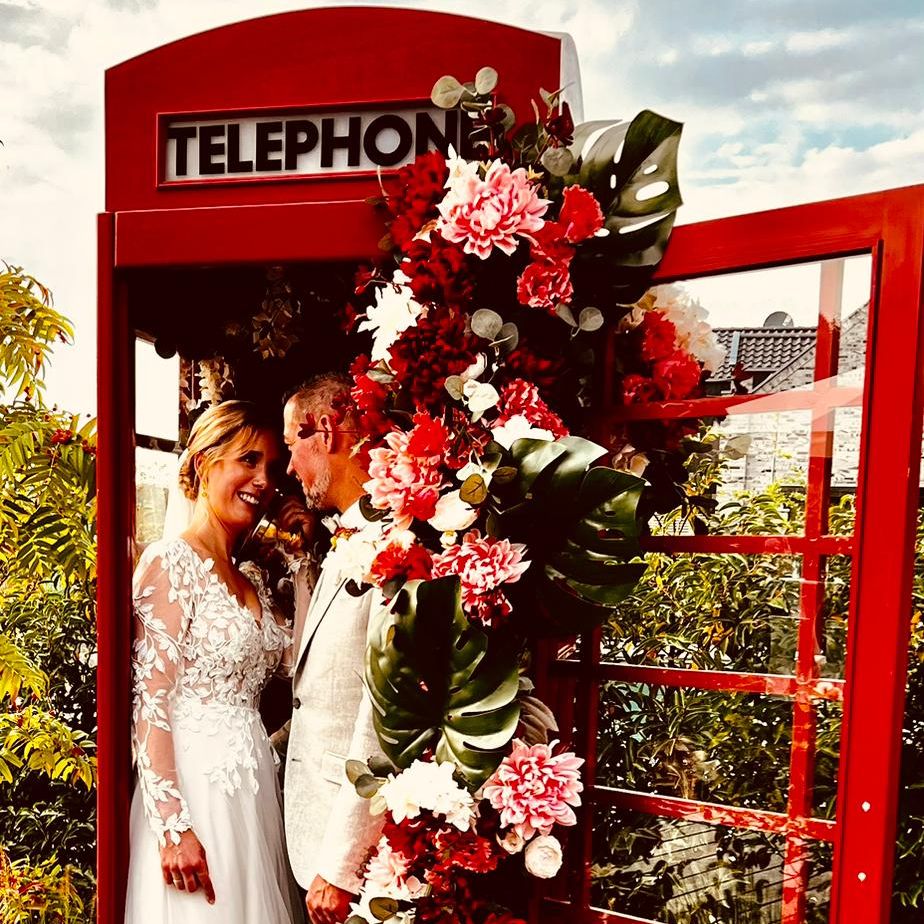 Hochzeitsdekoration Telefonzelle
Telefonzelle für Events
Britische Telefonzelle Vermietung
Fotobox Telefonzelle mieten
